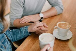 trauma vs healthy bonds